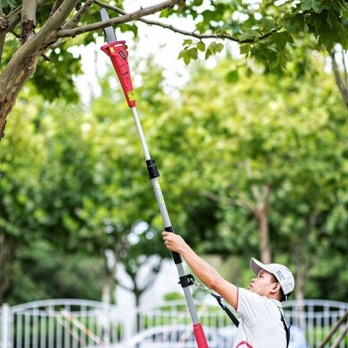 Akumuliatorinis teleskopinis genėjimo pjūklas WORCRAFT 20V LI-ION 4